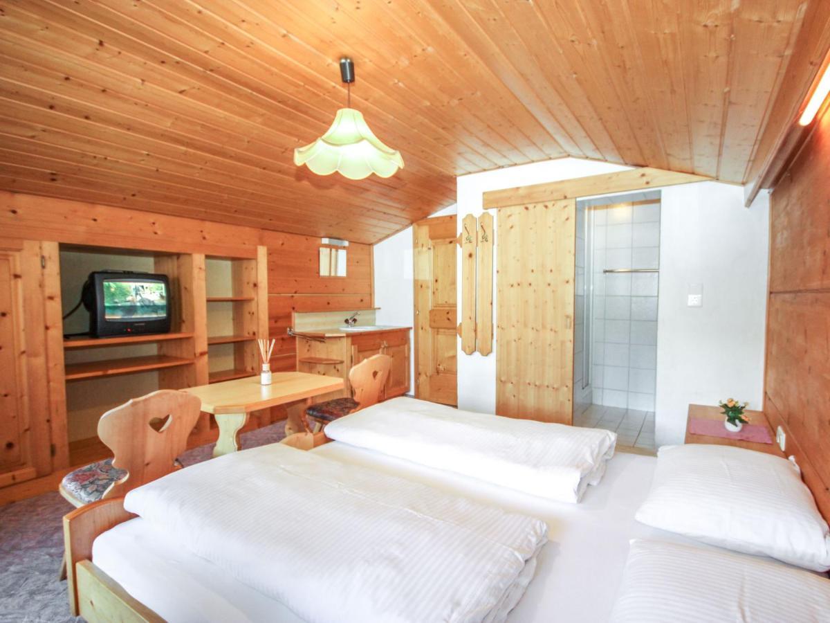 Holiday Home Hoelzl By Interhome 플리르쉬 외부 사진
